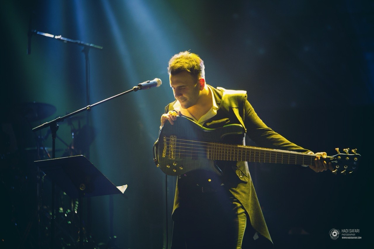 Ali Sanaei performing at Dolby Theatre